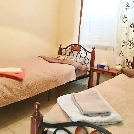 Holiday home House Mesopotamias 32 *