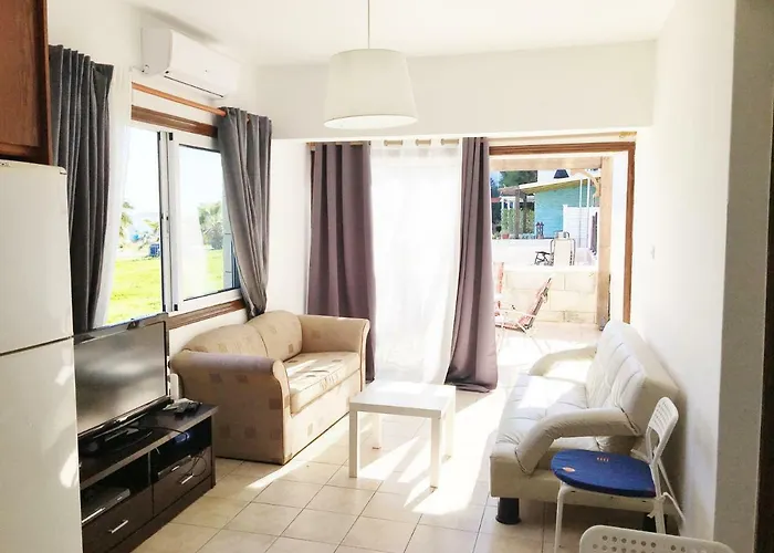 בית נופש House Mesopotamias 32 לרנקה