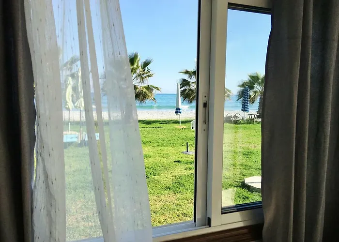 House Mesopotamias 32 * לרנקה